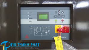 màn hình thể hiện thông số máy nén khí Fusheng